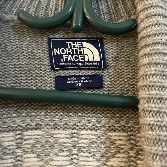 The North Face - XS - Cardigan - Picture 2 of 2
